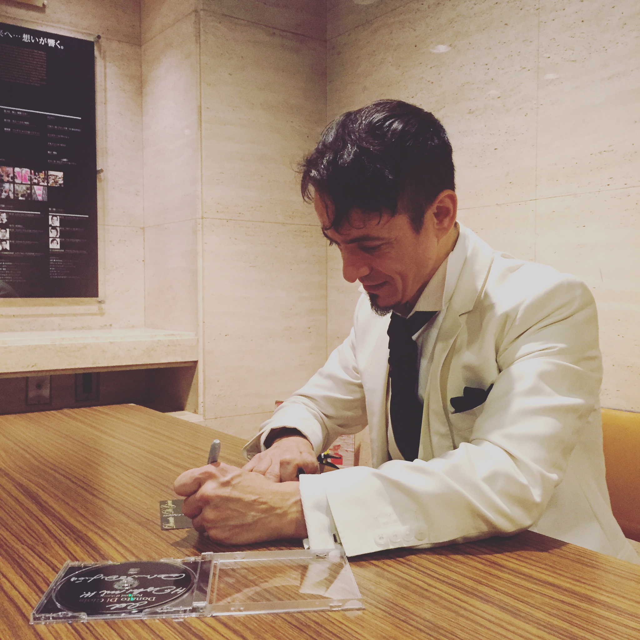 ドナートディジョイア〜国内ファーストアルバム「Parlami d'Amore〜愛を語って〜」